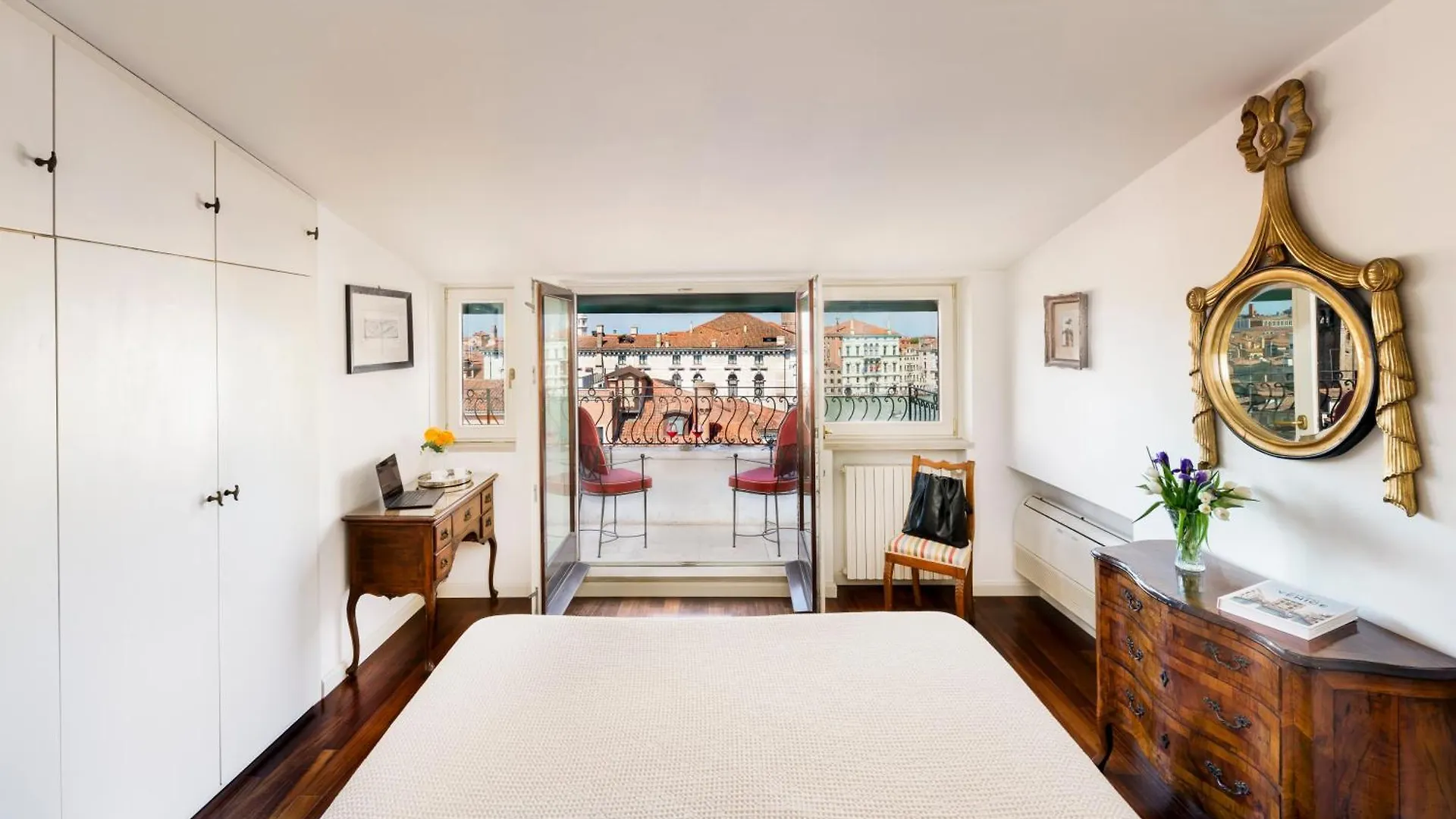 Ca' Cerchieri Terrace - Dimora Italia - Apartment Venice 0*,  Italy